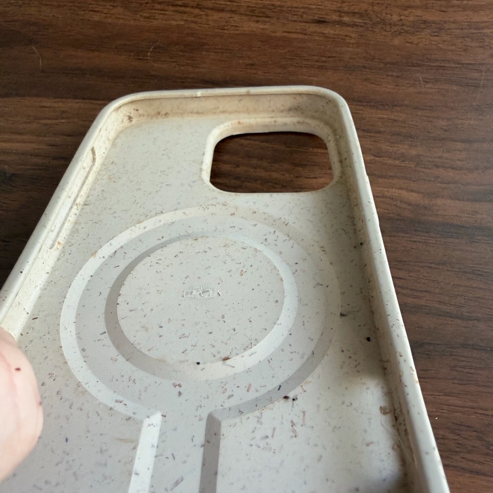 Pela Dog Patterned Tan Phone Case - iPhone 16 Pro Max - Picture 3 of 8